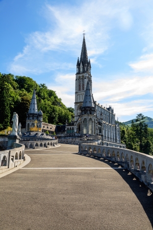 LOURDES - JUNE 05: Basilica of the Rosary a major place of Roman Catholic pilgrimage and of miraculous healing visited by 6 million pilgrims every year in Lourdes in France on June 05, 2012のeditorial素材
