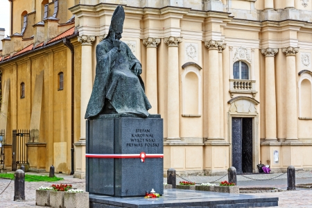 WARSAW - MAY 04: Statue of Cardinal Primate Stefan Wyszynski, unveiled on May 27, 1987, on the occasion of the flag day on May 02, decorated with the national colors in Warsaw, Poland on May 04, 2013のeditorial素材