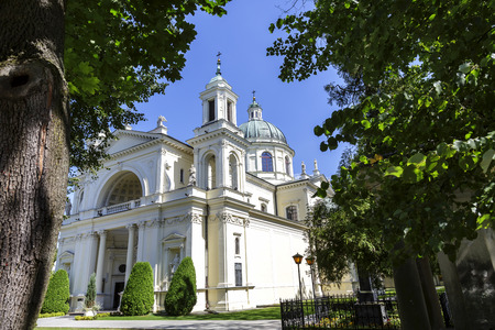 WARSAW, POLAND - AUGUST 20, 2014: Church of St. Anne, founded by Prince August Czartoryski, built in 1772 and designed by John Kotelnicki, rebuilt in the 1857-1870のeditorial素材