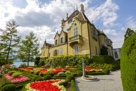 OBERHOFEN, SWITZERLAND - SEPTEMBER 08, 2015: Castle of Oberhofen dates back history to the 13th century. Branch museum of the Historic Museum of Berne opened to the public since 1954のeditorial素材