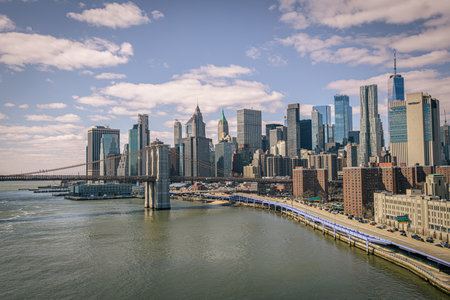 View of Manhattan from Manhattan Bridge, New Yorkの写真素材