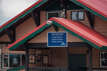 North Vancouver, Canada - July 6,2020: View of Three Peaks Lodge at Seymour Mountain during the summer seasonのeditorial素材