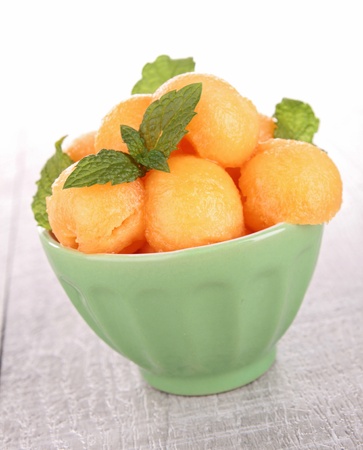 fresh melon ball and mintの写真素材