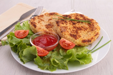 potato cake and saladの写真素材