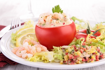 tomato garnish with shrimpの写真素材