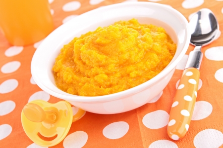 baby food, carrot pureeの写真素材
