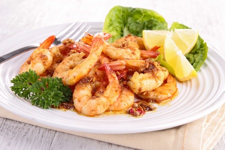 cooked shrimp and parsleyの写真素材