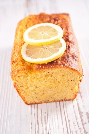 lemon loaf cakeの写真素材