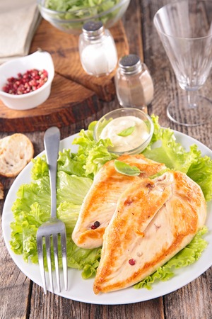 chicken breast and saladの写真素材