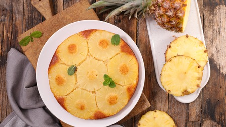 homemade pineapple cake の写真素材