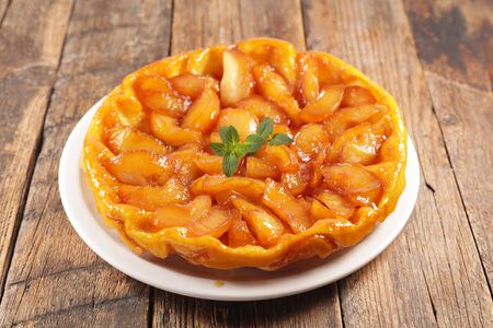 caramel apple pie, traditional french tarte tatinの写真素材