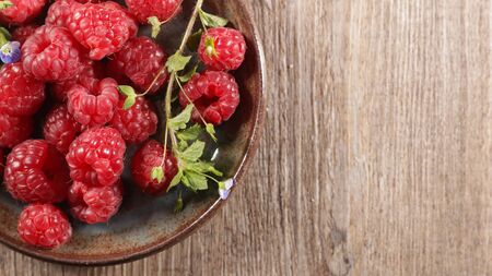 group of raspberry fruit and leaf