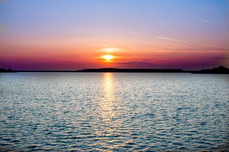 golden hour sunset on sea ocean background landscapeの写真素材