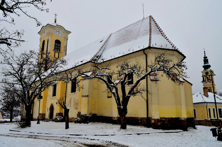 San Andres, a unique town on the outskirts of Budapest, snow and colorful houses, a bucolic place. Small Christmas decorations, marzipan manufacturers ...の写真素材