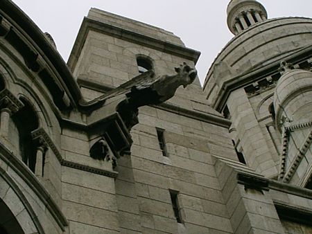 Gargoyle at Sacre Coeurの写真素材