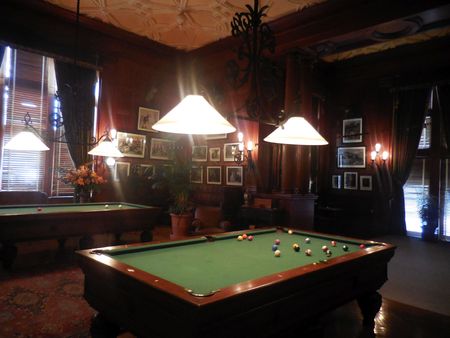 May 18, 2016 - Biltmore Estate, NC - Biltmore Estate game roomのeditorial素材