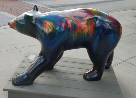 June 17, 2017 - Hendersonville, NC - decorative bearのeditorial素材