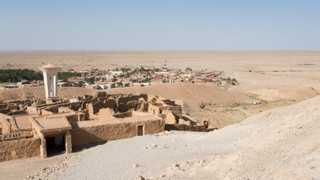 The modern village of Chebika has several hundred residents. It was built near the old town, which was abandoned in 1969 after catastrophic flooding.の写真素材