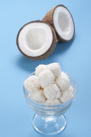 Homemade coconut candies in a bowl の写真素材