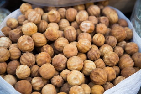 selling dried lemons on an easten marketの写真素材
