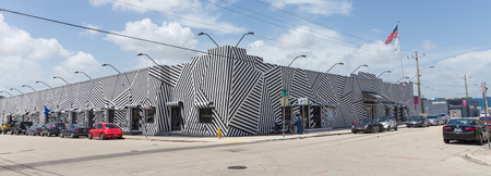 MIAMI, USA - AUGUST 29, 2014 : Graffiti on walls in graffiti district on August 29, 2014 in Miami.のeditorial素材