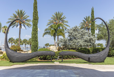 ST. PETERSBURG, FLORIDA - SEPTEMBER 2: Exterior of Salvador Dali Museum September 02, 2014 in St. Petersburg, FL. The museum has one of the largest collection of the works of Salvador Dali in the world.のeditorial素材