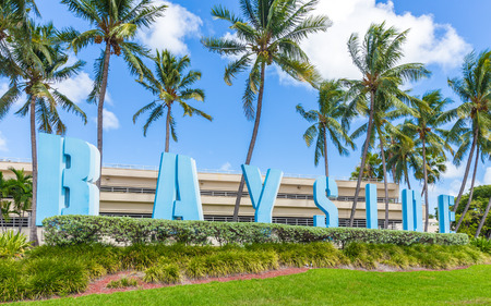 MIAMI, FL - SEPTEMBER 9: Bayside Marketplace  on September 9, 2014 in Miami, Florida. It is a festival marketplace and the top entertainment complex in Downtown Miamiのeditorial素材