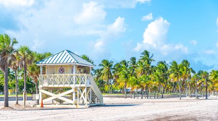 Lifeguard tower on the beach of Crandon Park in a sunny day. Key Biscayne. Miami, florida.の写真素材