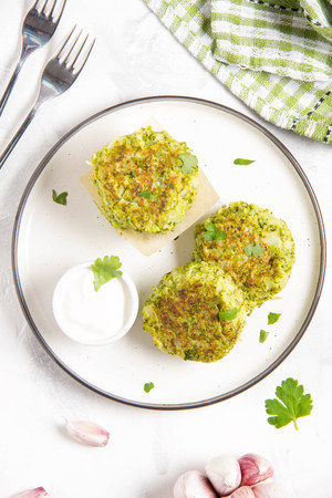 Green broccoli pancake, tasty healthy lunch, vegetarian diet foodの写真素材