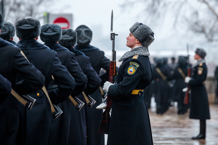 MOSCOW, RUSSIA - DECEMBER 09, 2017: March-past (parade) of the Presidential Regiment of the Service of Moscow Kremlinâs Commandant of the Federal Guard Service of the Russian Federation. Winter view.
Cathedral Square, Kremlin, Moscow.のeditorial素材