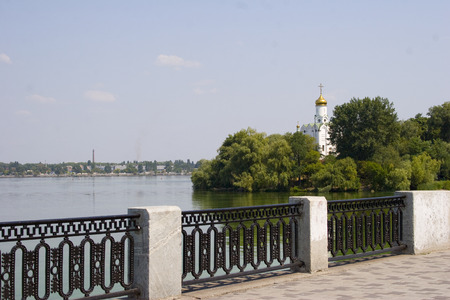Embankment of the city of Dnepropetrovsk in the summerの写真素材