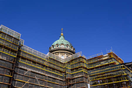 Kazan Cathedral or Kazanskiy Kafedralniy Sobor in Kazanskaya square in scaffolding under reconstruction - Saint Petersburg, Russia, August 2020のeditorial素材