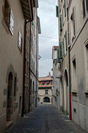 A picturesque photo capturing the beauty of a charming European town. The cobblestone alleys, historic landmarks, and idyllic atmosphere inspire travel and adventure.の写真素材