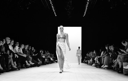 SYDNEY / AUSTRALIA - MAY 19: Model walks runway during Palm Swimwear collection fashion show Mercedes Benz Fashion Week Australia on 19 May 2016 in Carriageworks in Sydneyのeditorial素材