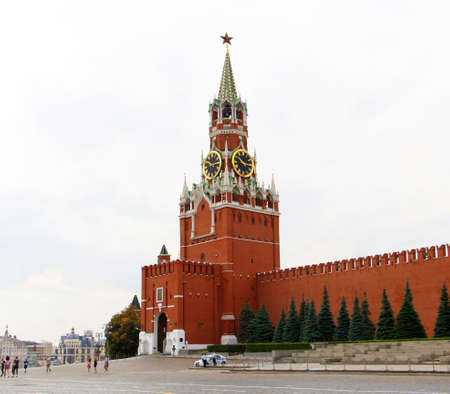 Moscow, RF, 07.04.2020: Moscow Red Square. View of the Kremlin's Spasskaya Tower. Red walls of the Kremlin in Moscow. Russia.のeditorial素材