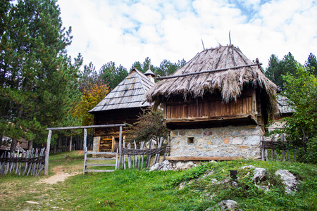 Ethno village Sirogojno in Zlatibor surroundings, Serbia. Old Serbian traditional house. Travel destination, fall season.のeditorial素材
