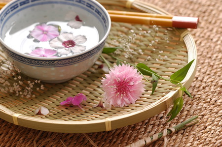 Flower composition in eastern style, a studio photoの写真素材
