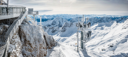 wondervoll winter day on the Zugspitzeの写真素材
