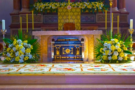 Salzburg, Austria - May 01, 2017: Interior of Salzburg Cathedral - detailsのeditorial素材