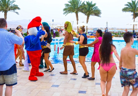 Sharm el Sheikh -April 12, 2017: Tourists on the animation game at Barcelo Tiran Sharm Hotel 5のeditorial素材