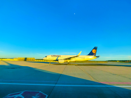 Frankfurt am Mine, Germany - June 15, 2016: The Lufthansa Airline aircraft.のeditorial素材
