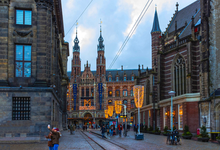 Amsterdam, Netherlands - December 14, 2017: The shopping centre Magna Plazaのeditorial素材