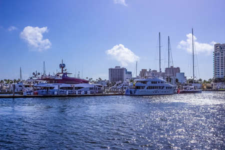 Fort Lauderdale - December 1, 2019: Cityscape of Ft. Lauderdale, Florida showing the beach, yachtsのeditorial素材