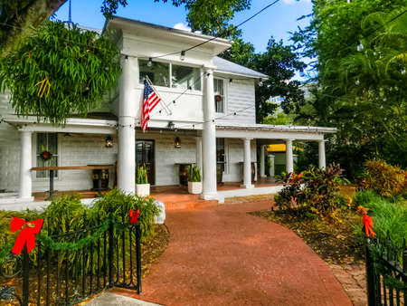 Fort Lauderdale - December 11, 2019: museum and park like setting along the canals in Fort Lauderdale Florida.のeditorial素材