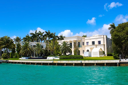 Luxurious mansion in Miami Beach, florida at USAのeditorial素材