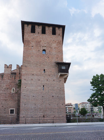 Castelvecchio Old Castle or Scaliger Fortress in Verona, Italy Exteriorの写真素材