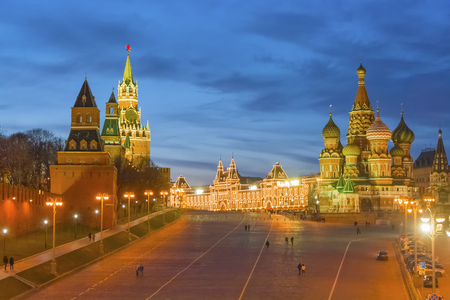 Saint Basil's Cathedral and the Spasskaya Tower of the Kremlin on Red Square in Moscow at night, Russiaのeditorial素材