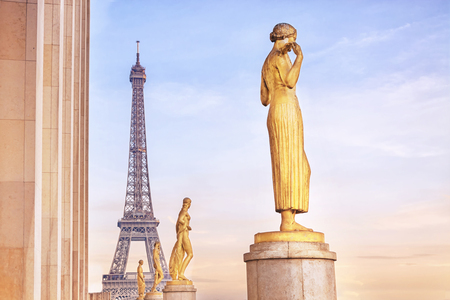 Beautiful view of Eiffel Tower at sunset from the Palais de Chaillot in Paris, Franceのeditorial素材