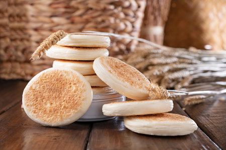 tigelle or crescentine homemade,an Italian food typical of the area of Modena.Thin round breads from the Emilia-Romagna, Northern Italy food.Made from flour, water, salt, and yeast. High quality photoの写真素材