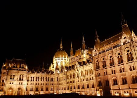 View of hungarian Parliament in Budapest at night.のeditorial素材